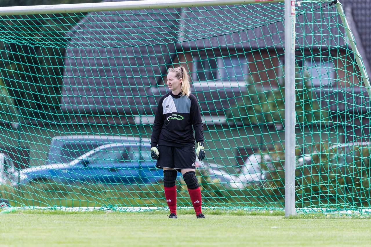 Bild 280 - F SV Boostedt - SV Fortuna St. Juergen : Ergebnis: 2:1